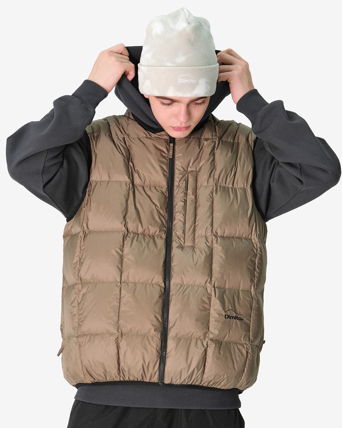 VERT 22 REVERSIBLE DOWN VEST TAN