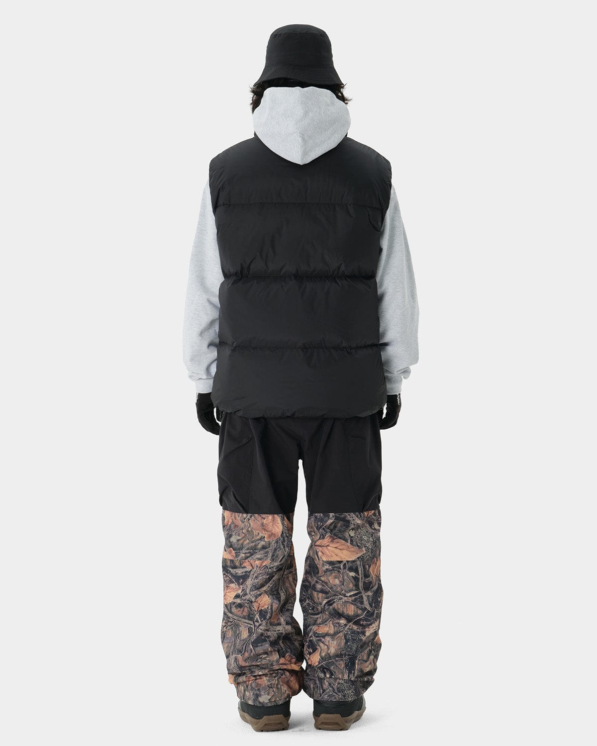 VERT 23 REVERSIBLE DOWN VEST BLACK