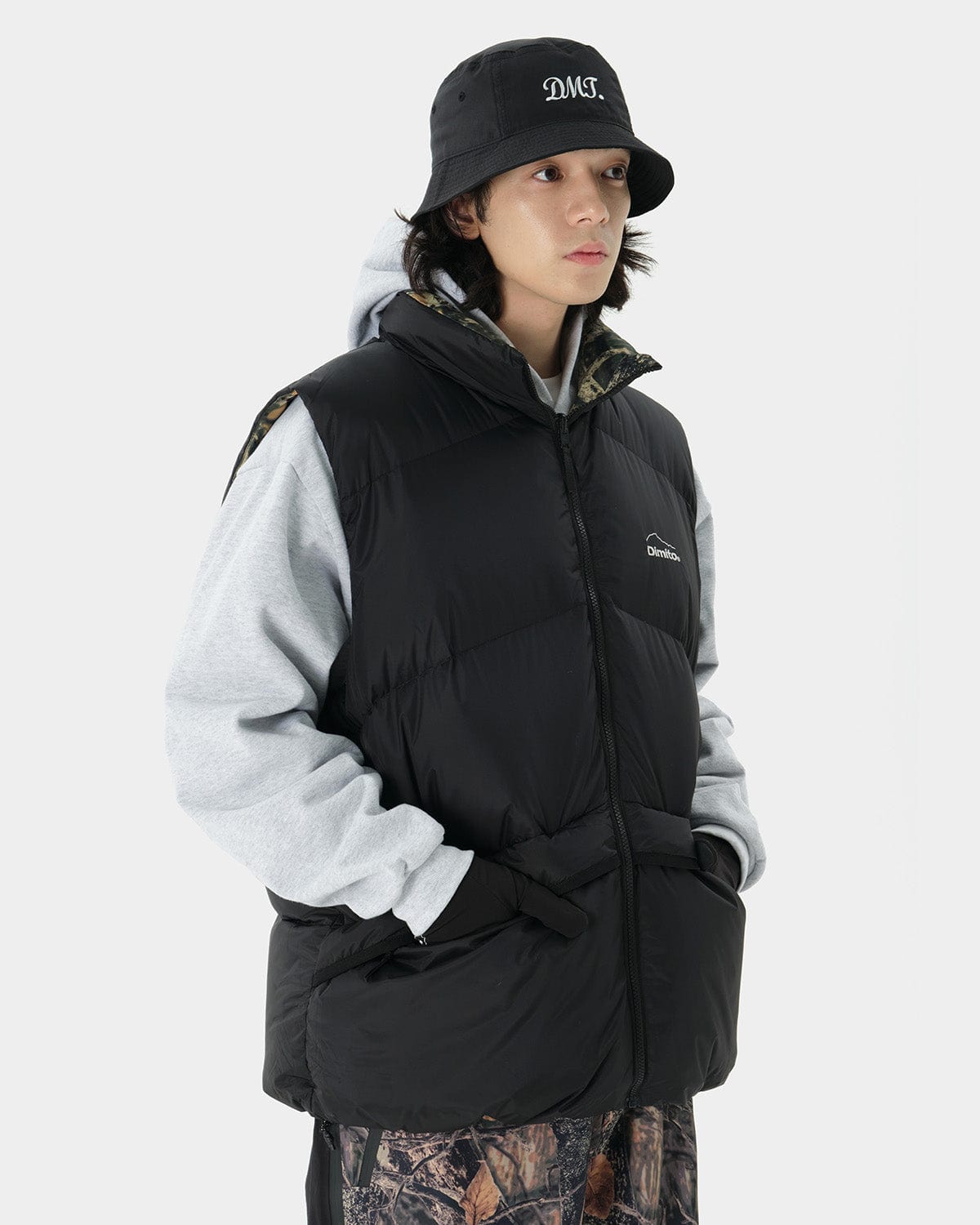 VERT 23 REVERSIBLE DOWN VEST BLACK