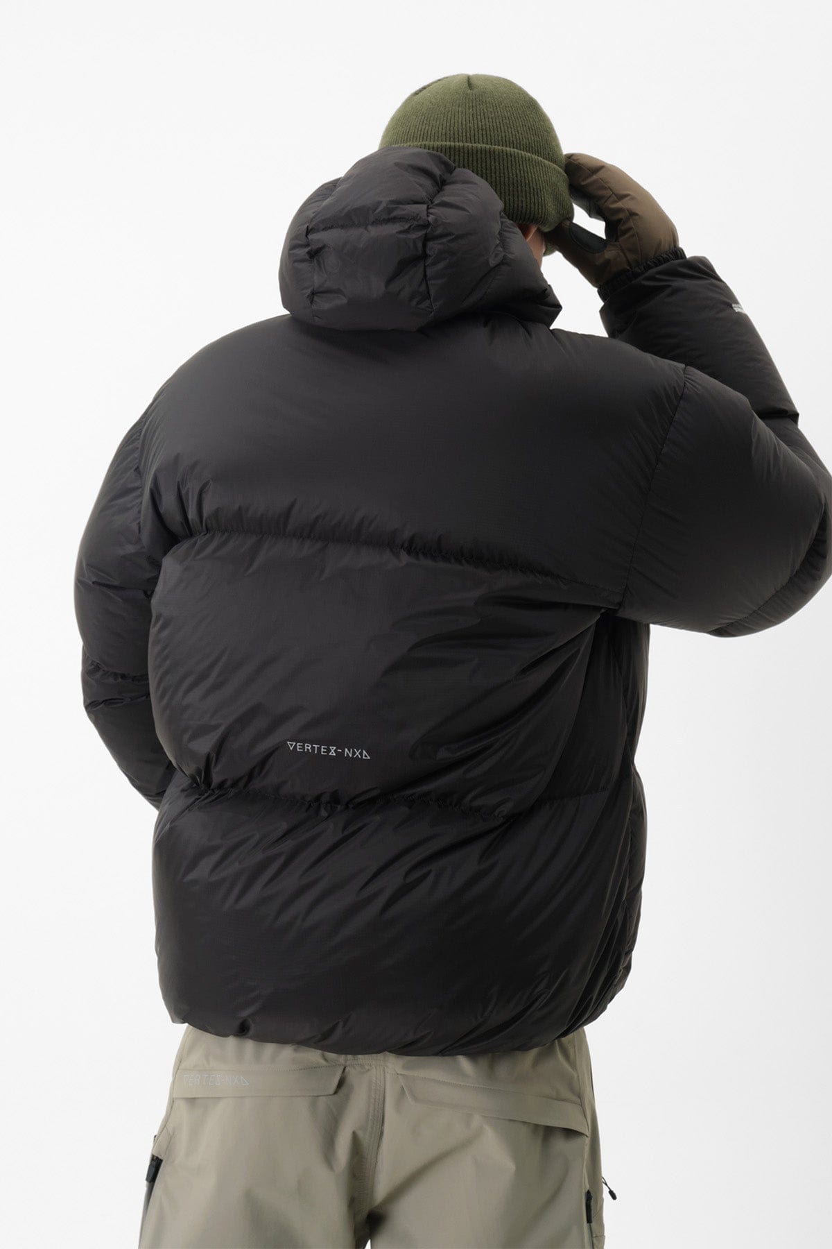 VERT 24 EASY HD DOWN JACKET BLACK