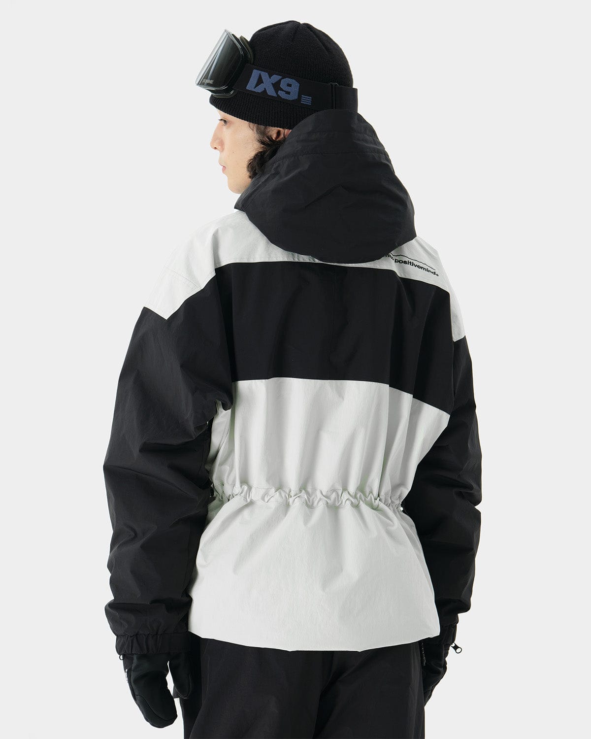 VERT BLOCK PULLOVER JACKET BLACK