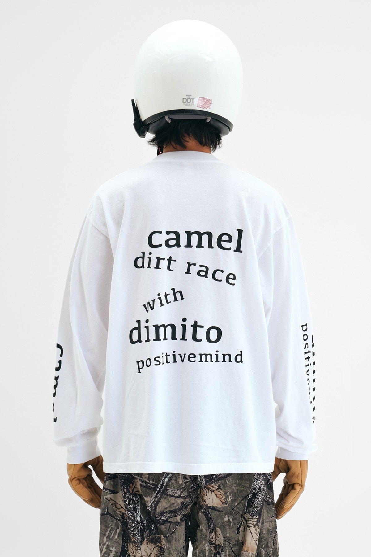 VERT CAMEL RACE LSV GD 6.5OZ TEE WHITE