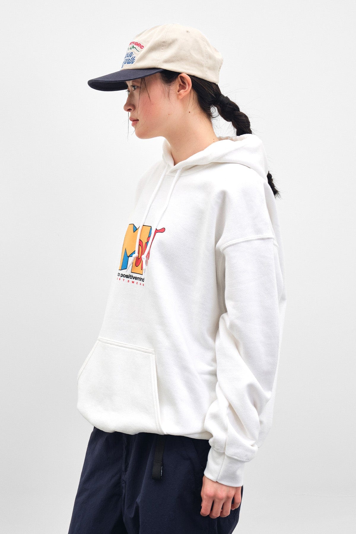 VERT DMTV HOODIE WHITE