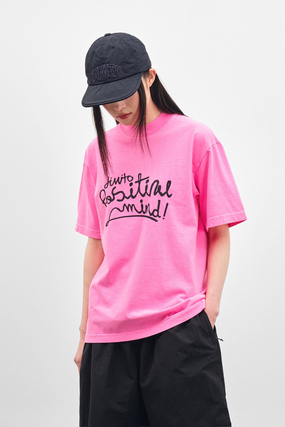 VERT DOODLE SSV GD 6.5OZ TEE NEON PINK