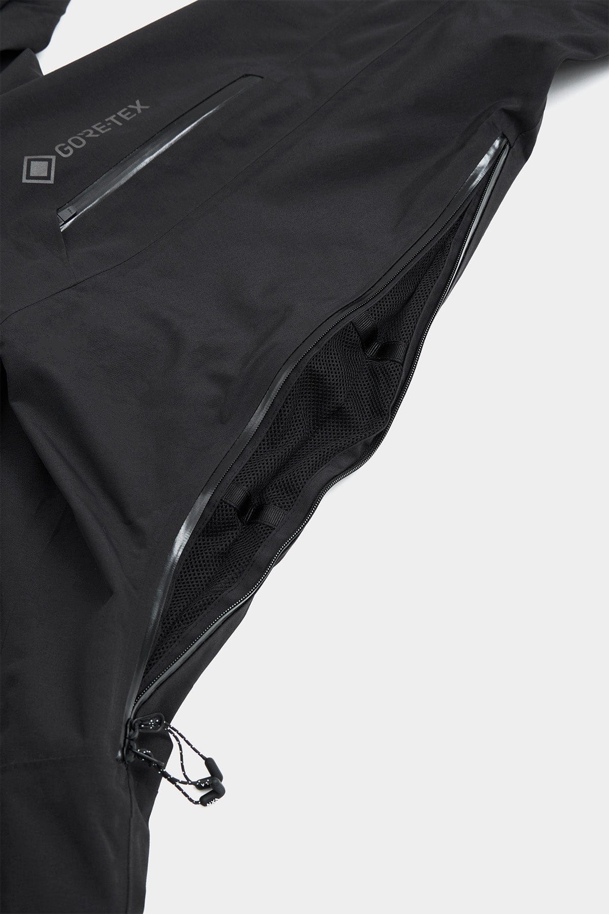 VERT GTX 2L JACKET BLACK