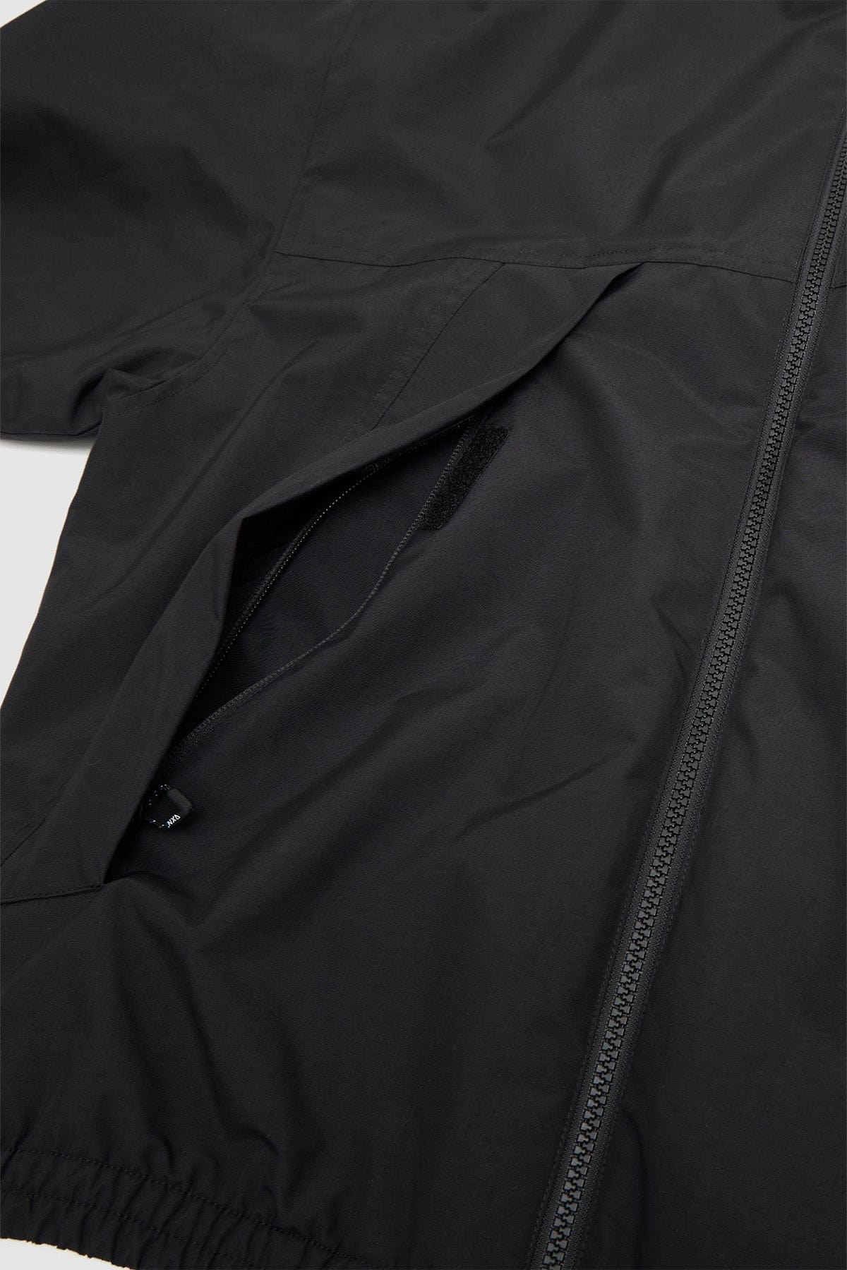 VERT GTX FIELD JACKET BLACK