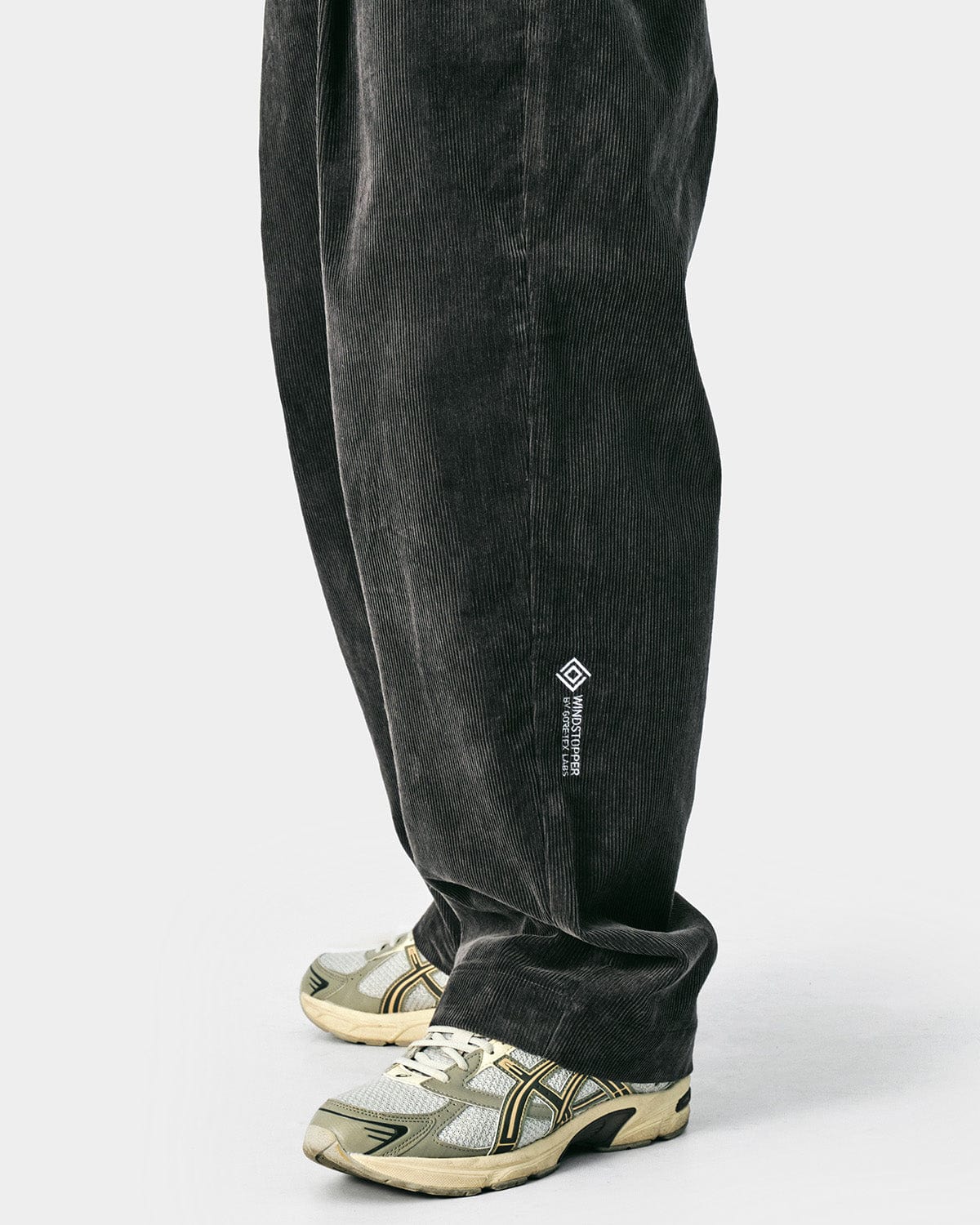 VERT GTX (VTX X EIDER) CORDUROY PANTS CEMENT (Wide Fit)