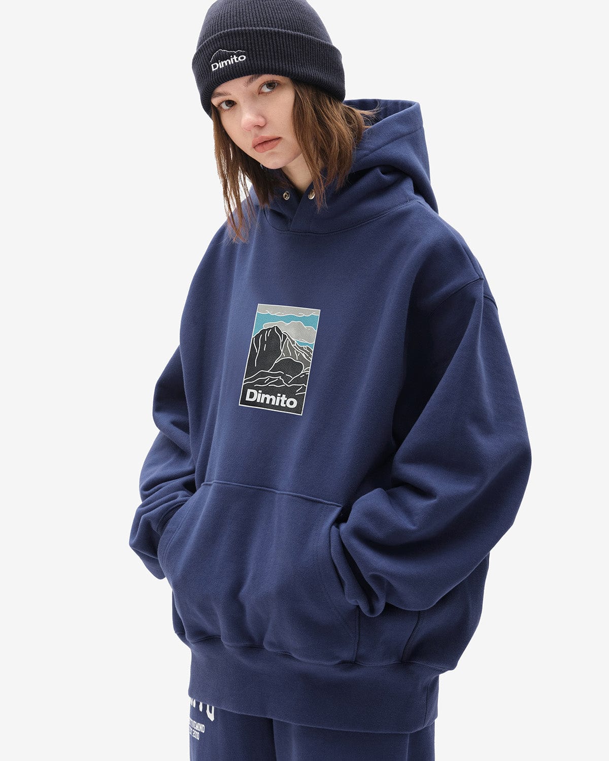 VERT HAE EMBROIDERY HOODIE MIDNIGHT BLUE