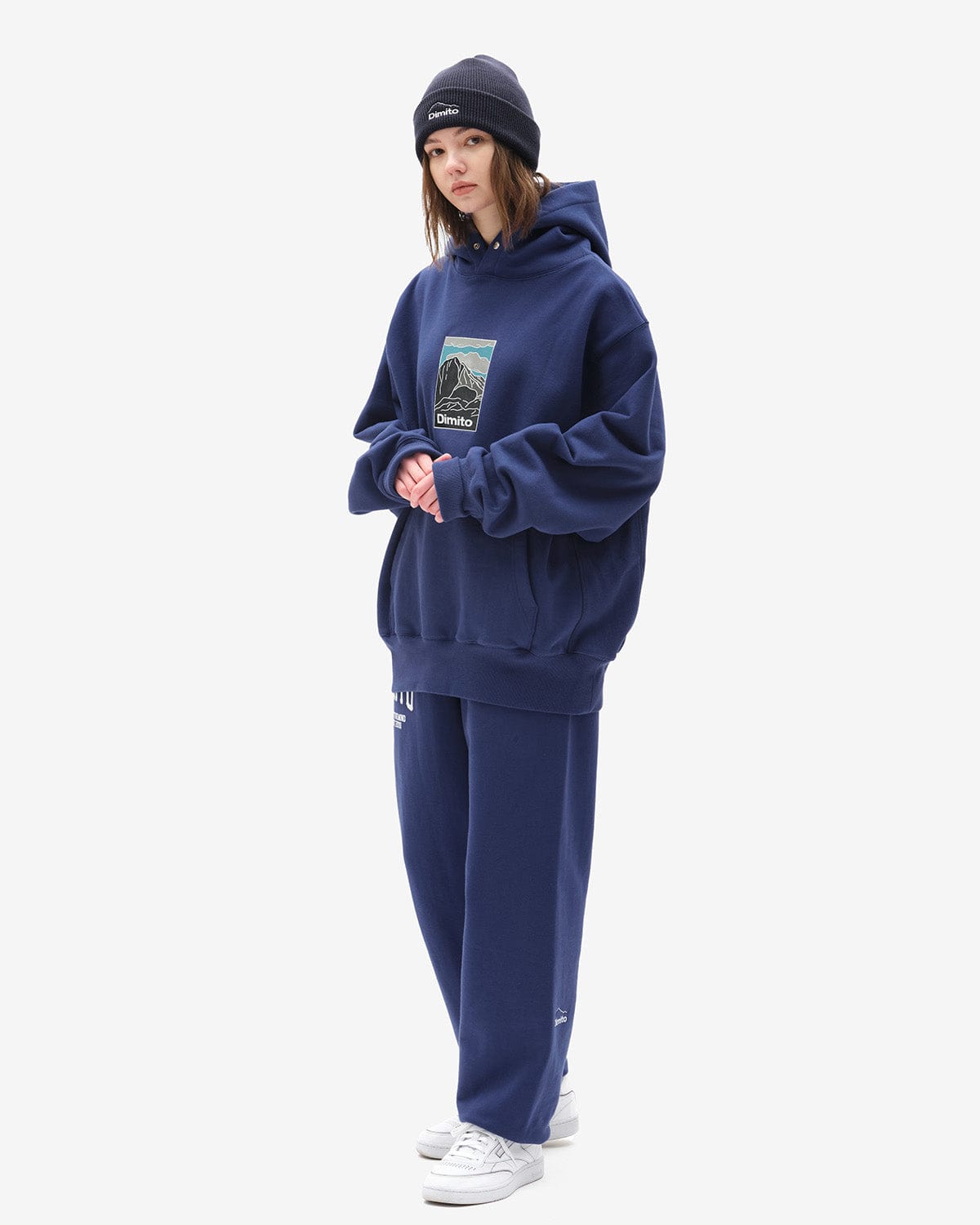 VERT HAE EMBROIDERY HOODIE MIDNIGHT BLUE