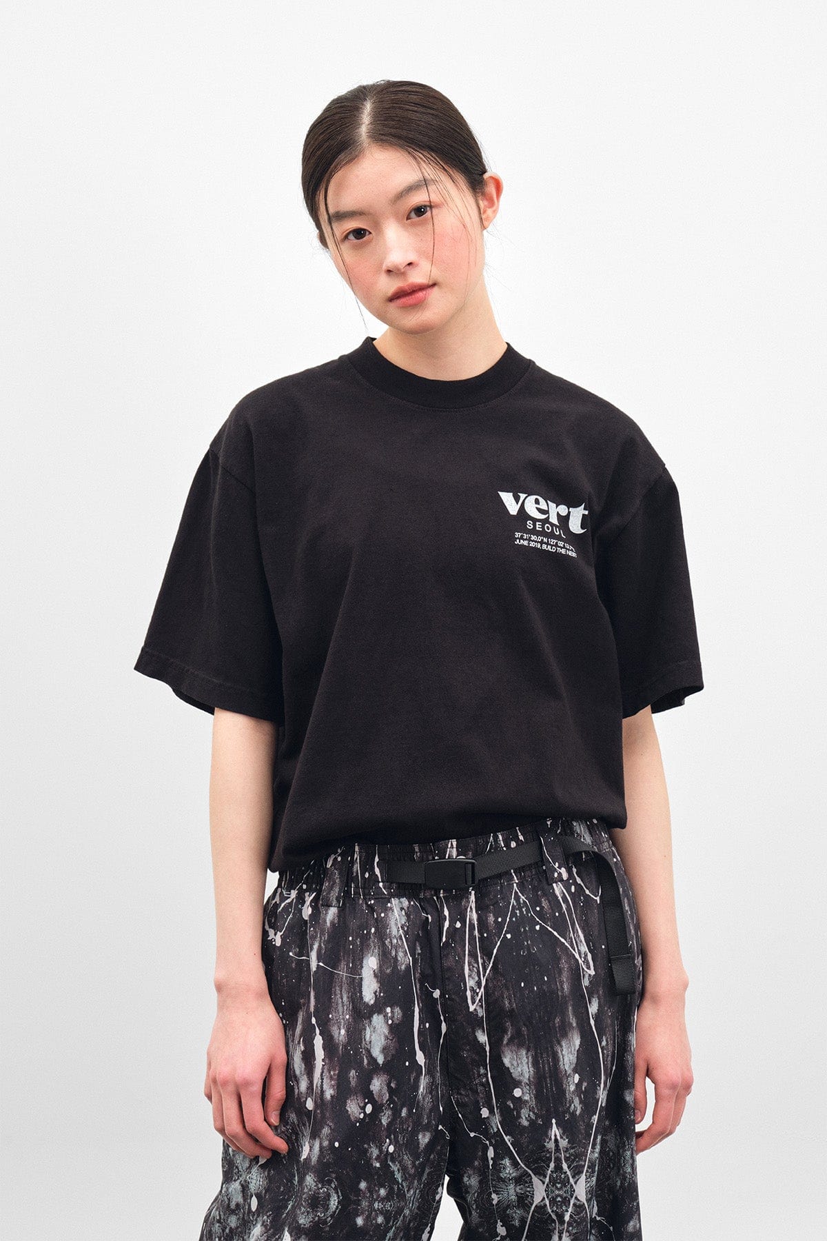 VERT HOMIES SSV GD 6.5OZ TEE BLACK