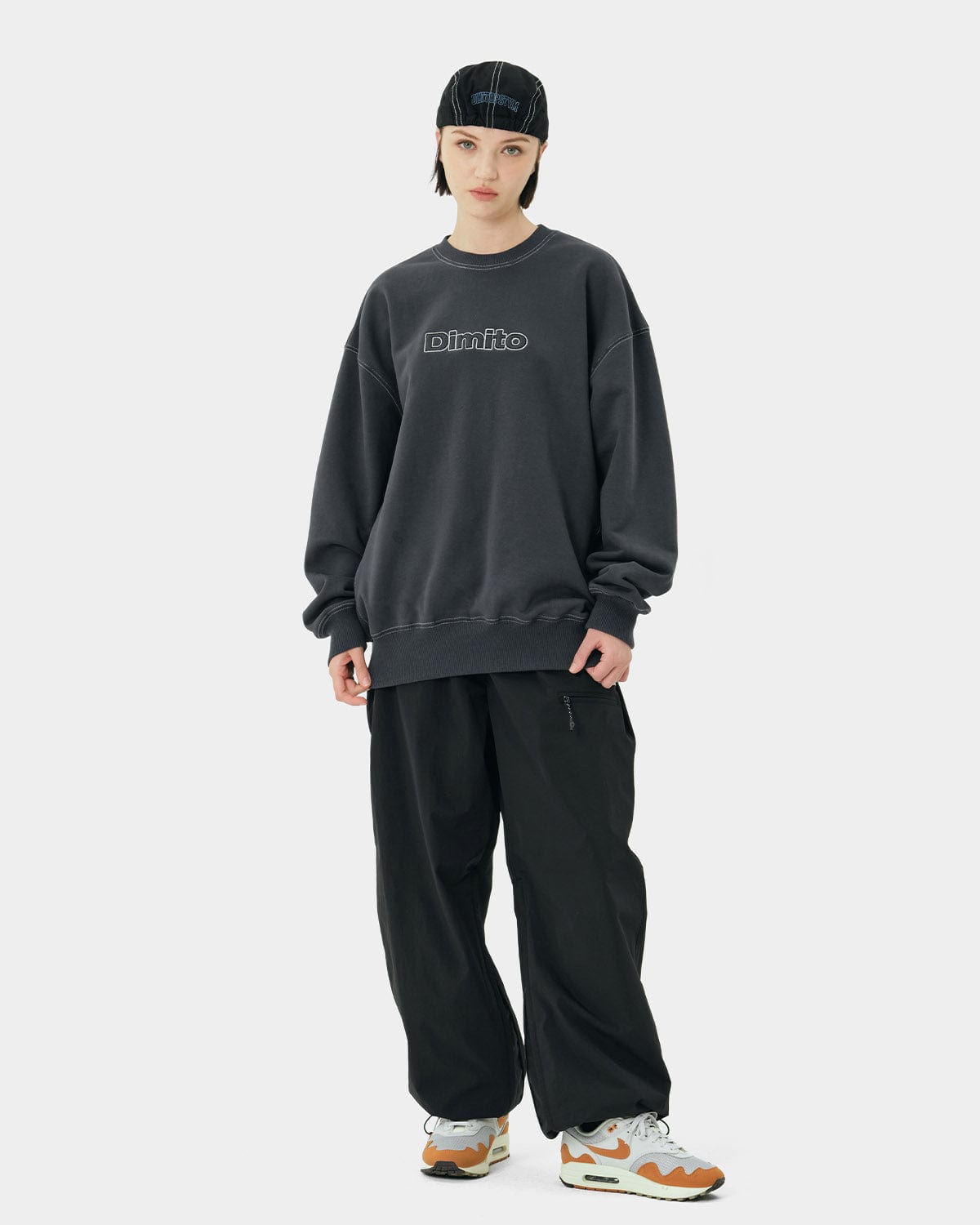 VERT LINE SWEATSHIRTS CHARCOAL