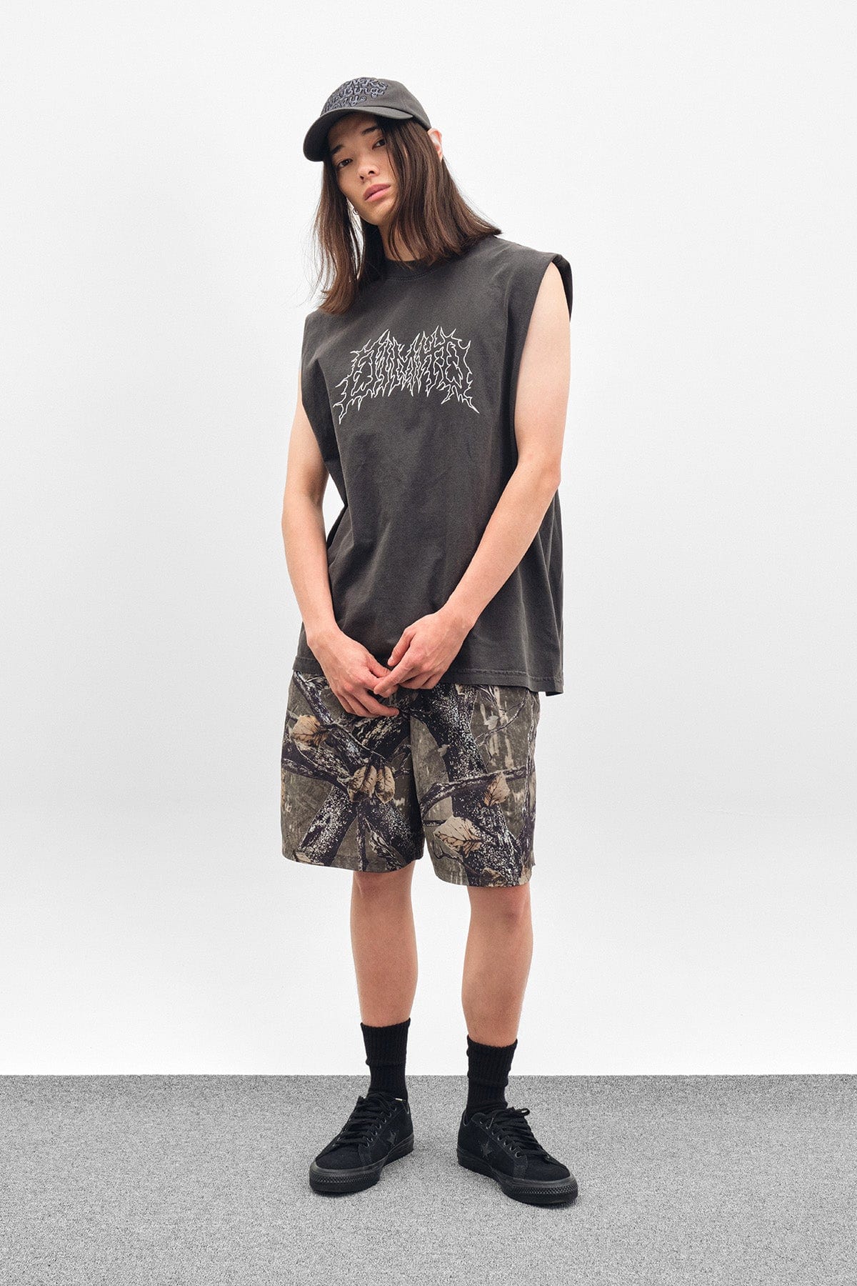 VERT LINE VOLT SLEEVELESS GD 6.5OZ TEE VINTAGE BLACK