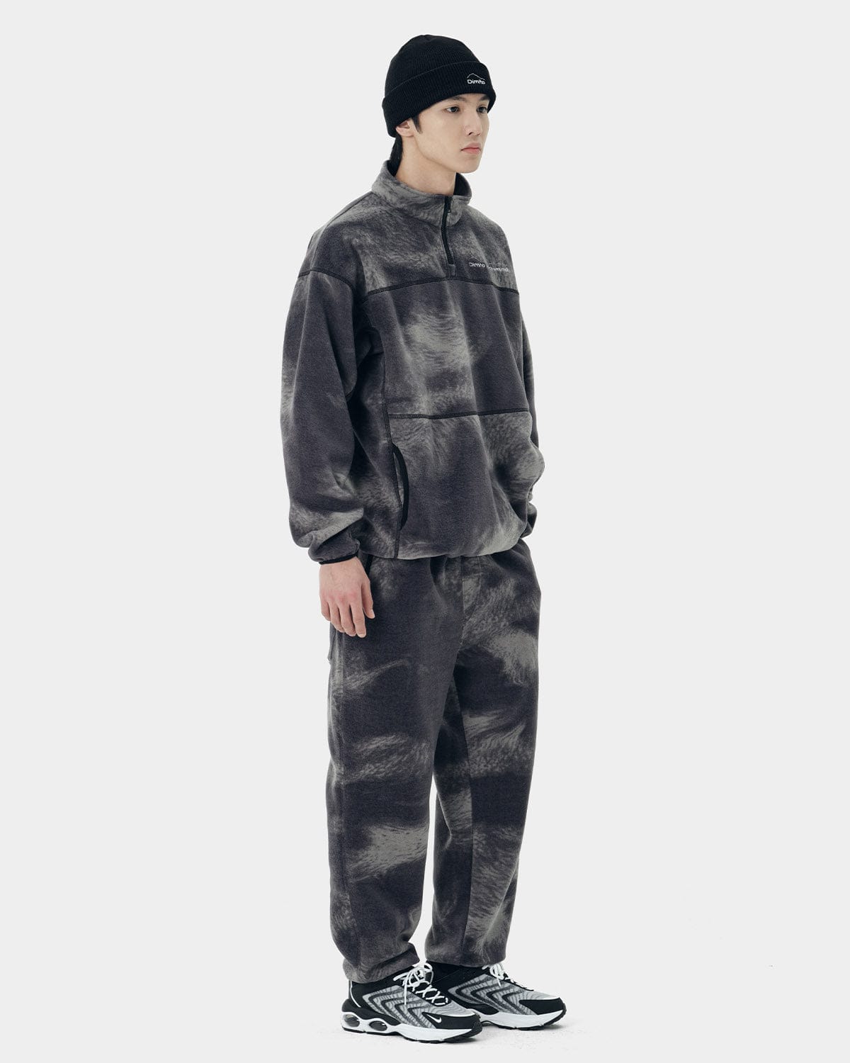 VERT MT GD FLEECE PANTS BLACK