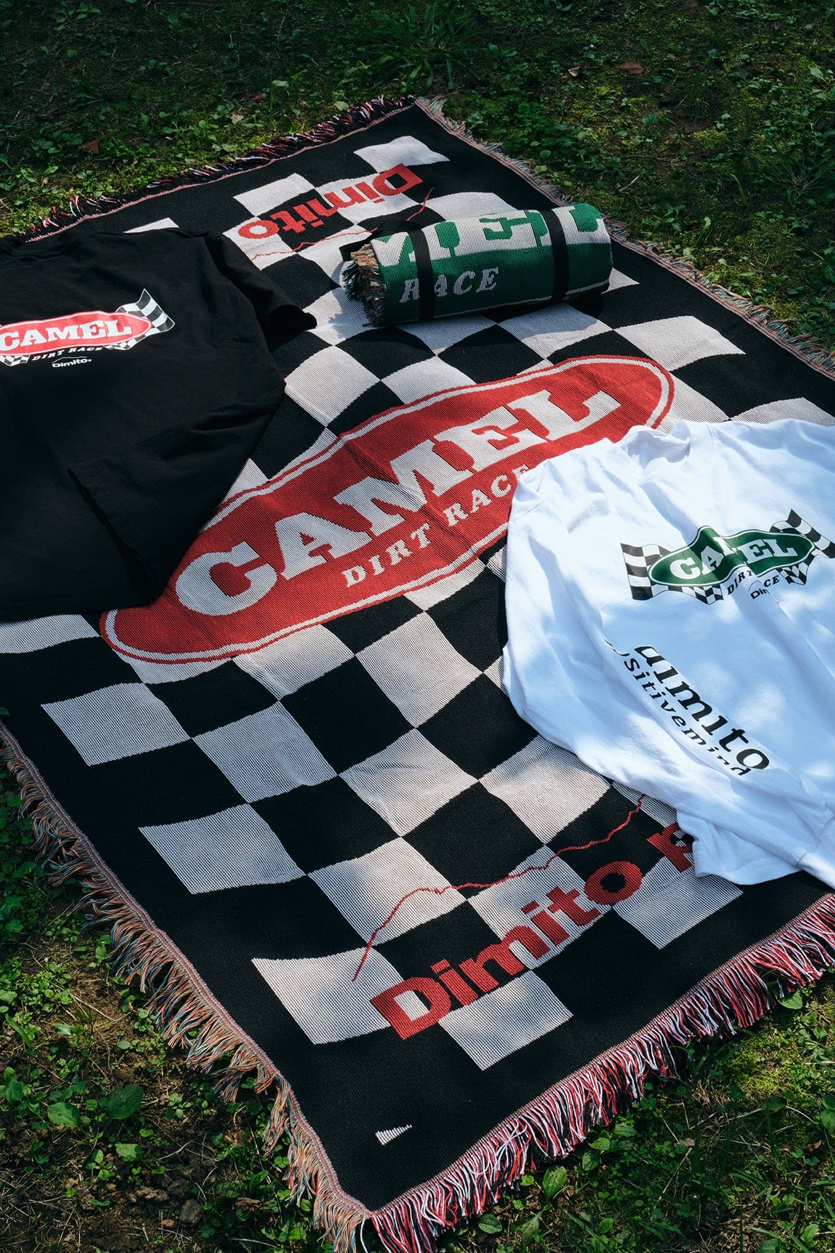 VERT ONE-SIZE CAMEL RACE BLANKET CHECKER BLACK