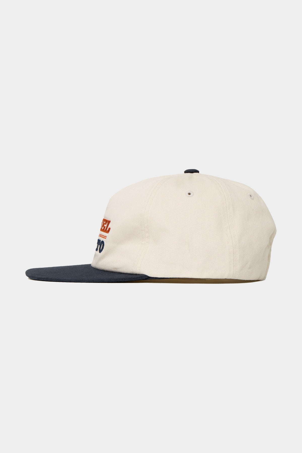 VERT ONE-SIZE CAMEL RACE TRUCKER CAP IVORY