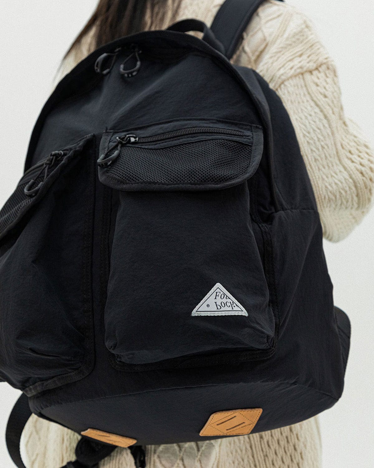 VERT ONE-SIZE [FOUND POCKET] LOGIC BACKPACK BLACK