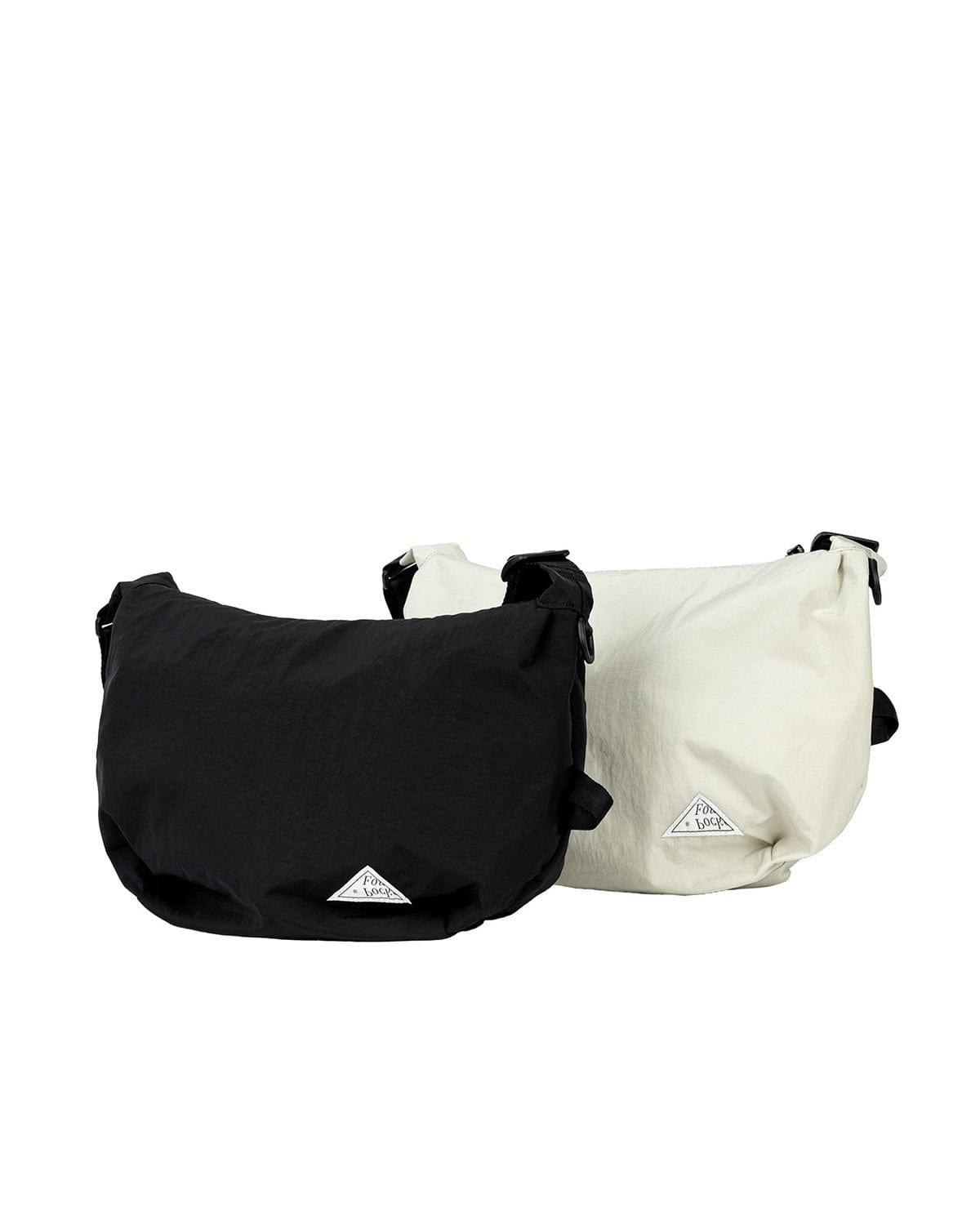 VERT ONE-SIZE [FOUND POCKET] PENNY CROSS BAG BLACK