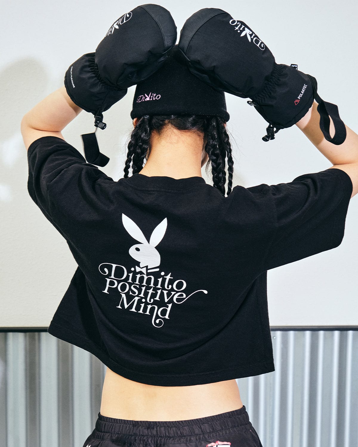 VERT ONE-SIZE (PLAYBOY X DIMITO) OVERSIZE CROP TEE BLACK