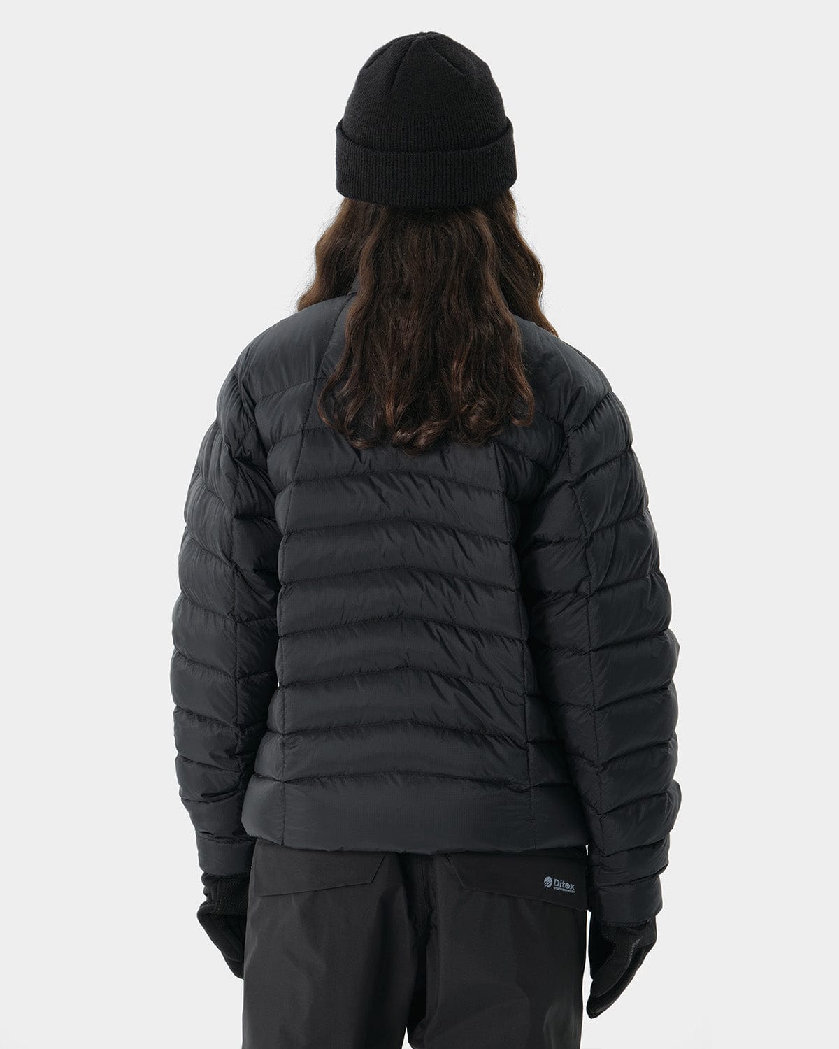 VERT OWN HIDE (VTX X IX9) LIGHT DOWN JACKET BLACK