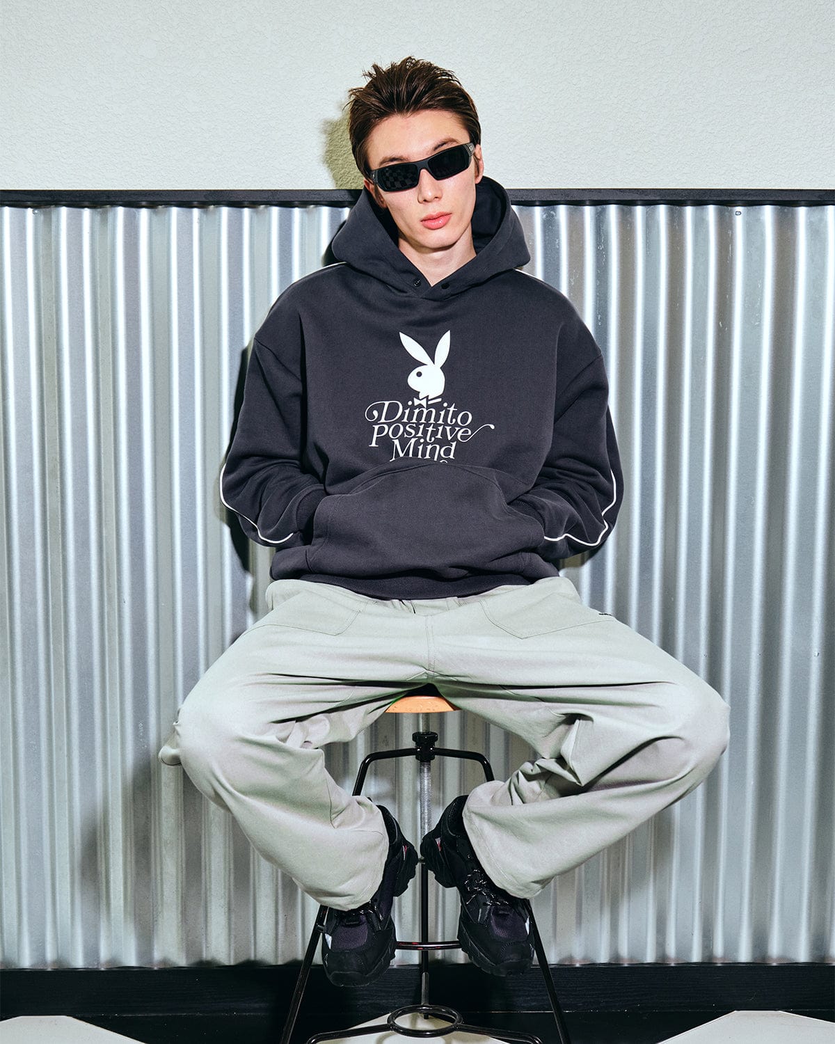 VERT (PLAYBOY X DIMITO) HOODIE CHARCOAL