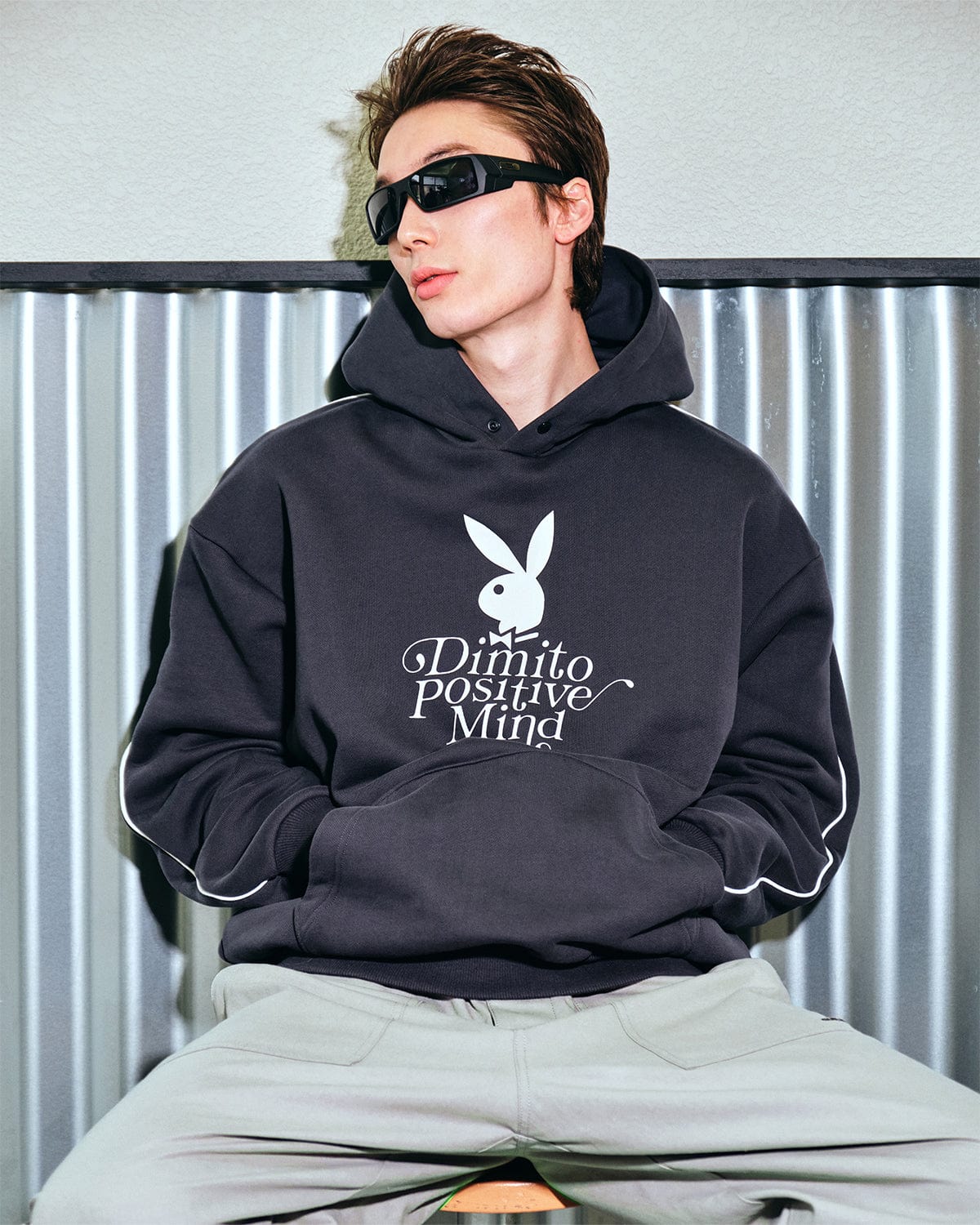 VERT (PLAYBOY X DIMITO) HOODIE CHARCOAL