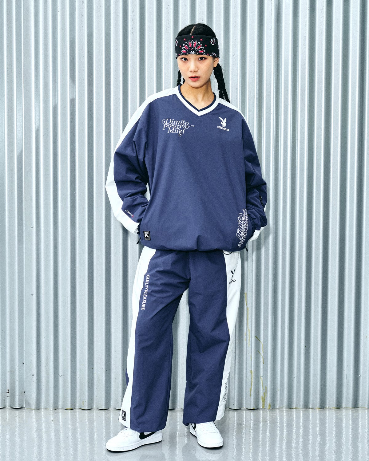 VERT (PLAYBOY X DIMITO) TEAM PANTS NAVY (Semi Wide Fit)