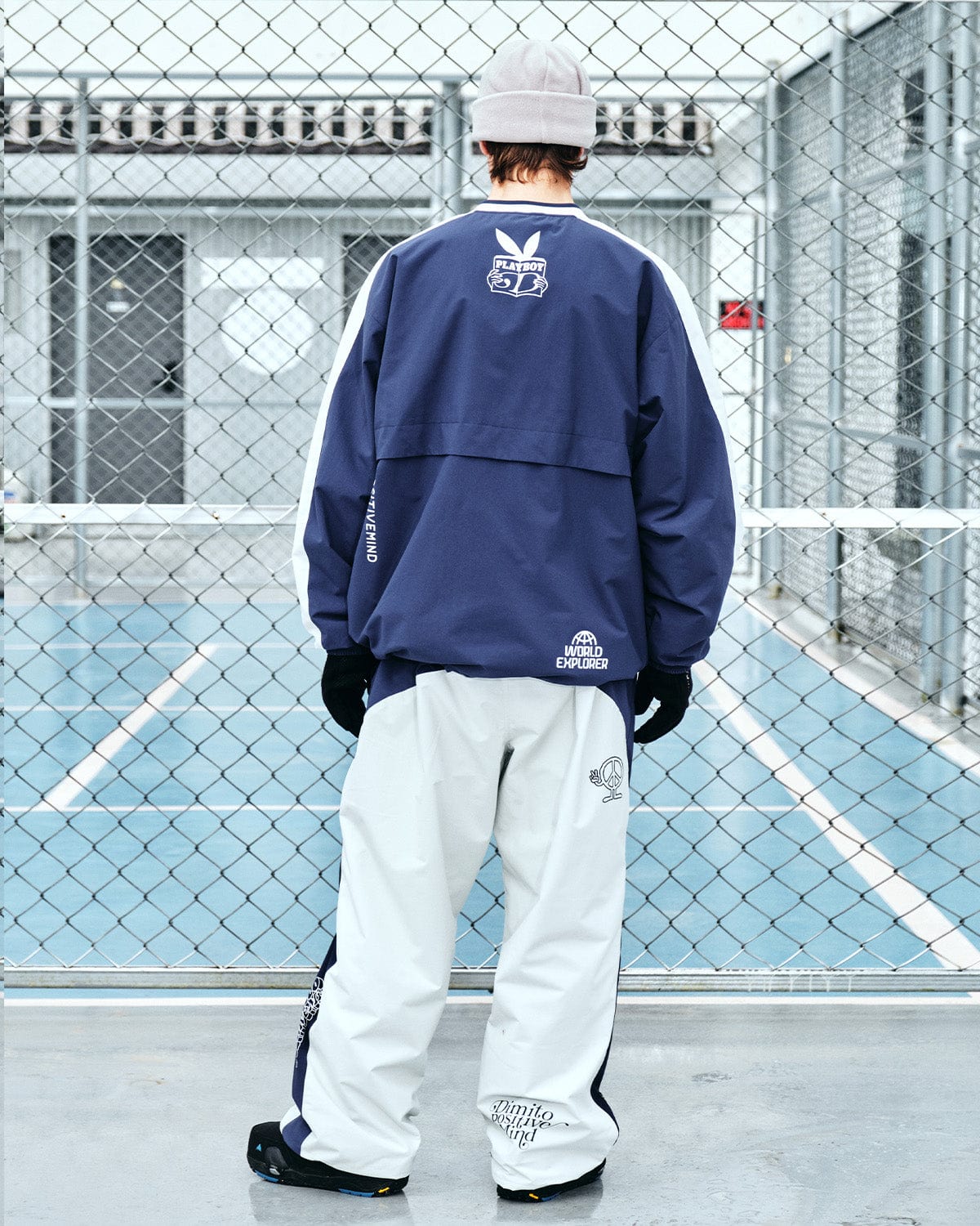 VERT (PLAYBOY X DIMITO) TEAM PANTS OFF WHITE (Semi Wide Fit)