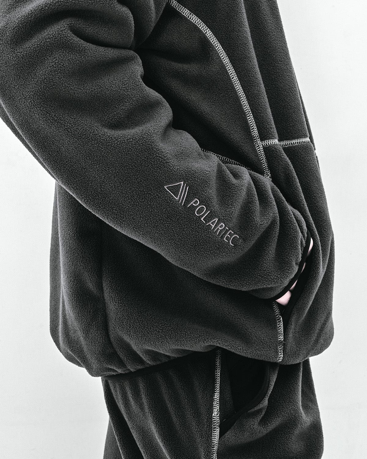 VERT POLARTEC (VTX X EIDER) STITCHED HOODIE CHARCOAL