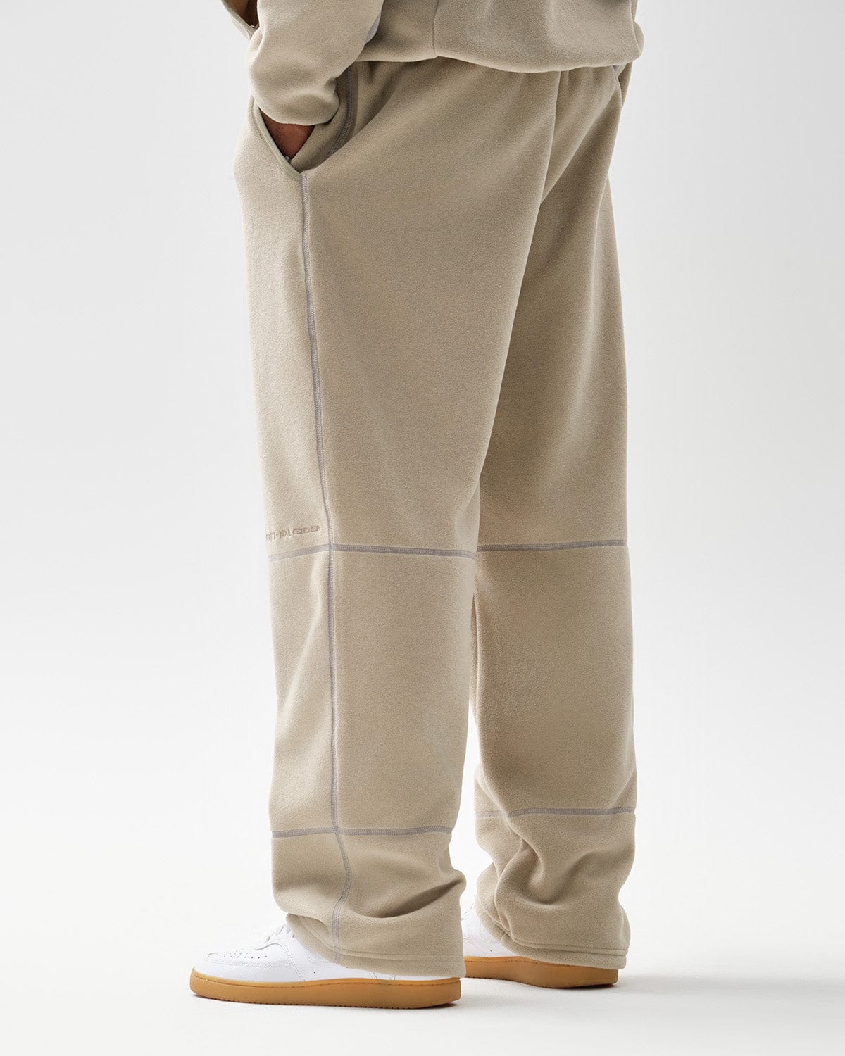 VERT POLARTEC (VTX X EIDER) STITCHED PANTS DEEP BEIGE (Standard Fit)