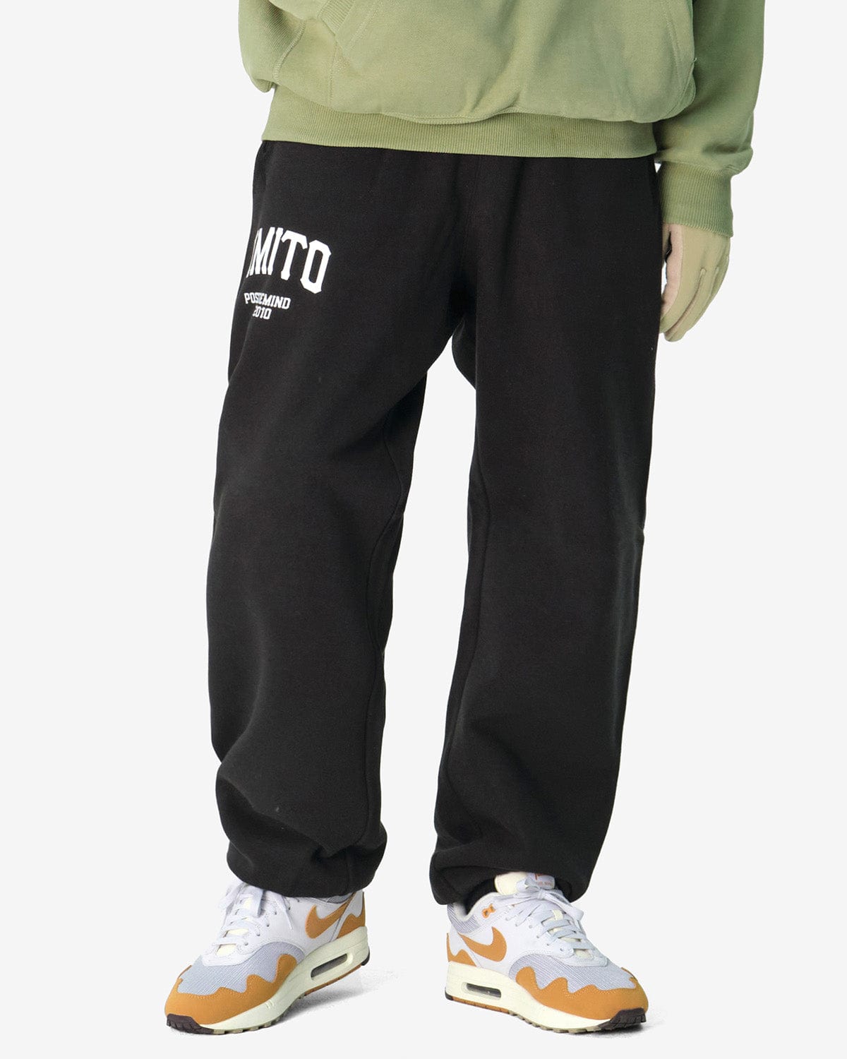 VERT TEAM SWEATPANTS BLACK