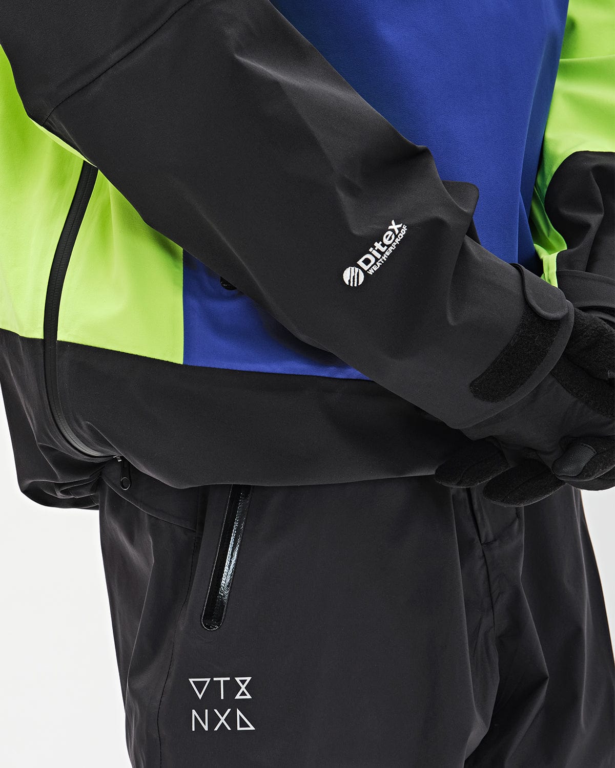 VERT VTX 2L ES ANORAK JACKET BLACK