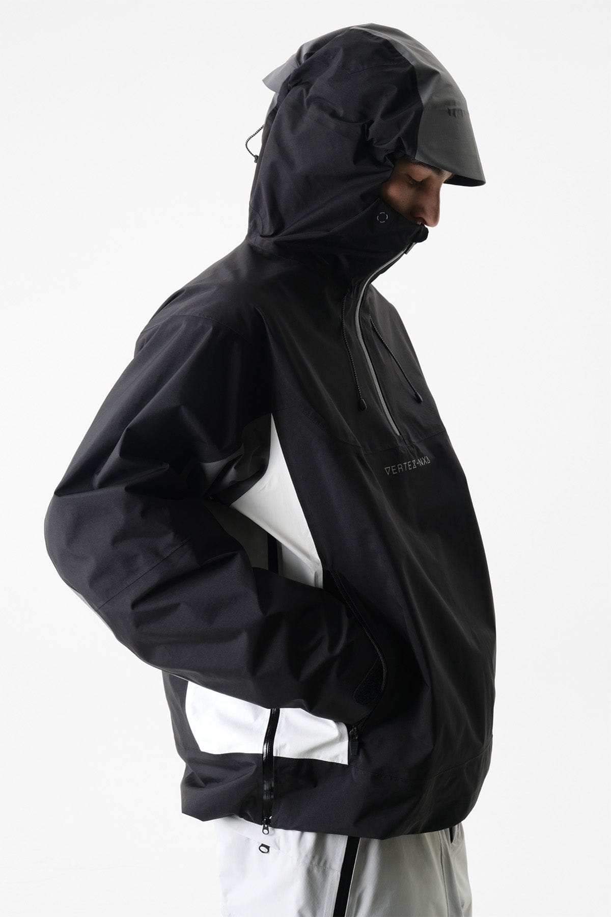 VERT VTX 3L PULLOVER JACKET BLACK