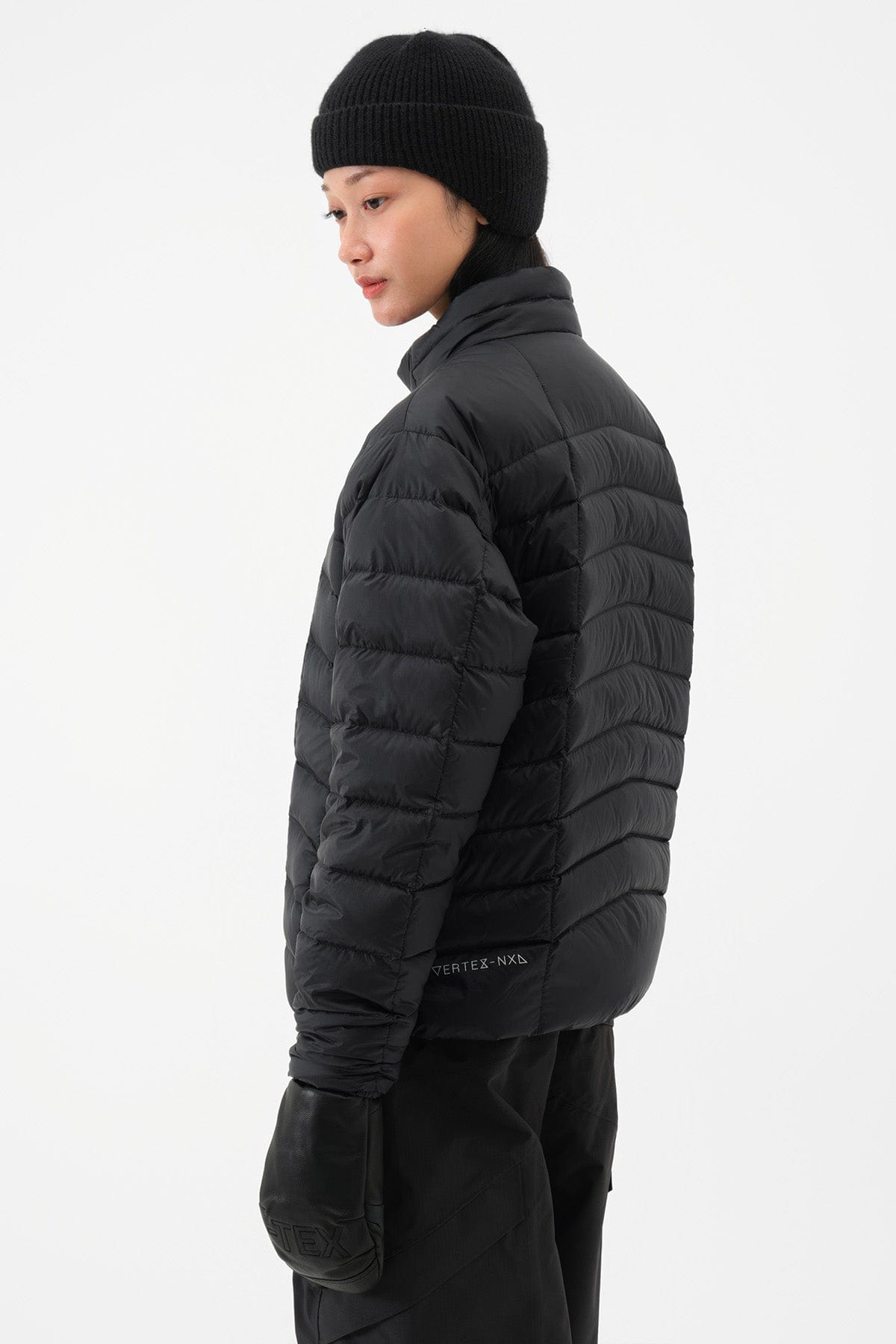 VERT VTX COZY DOWN JACKET BLACK