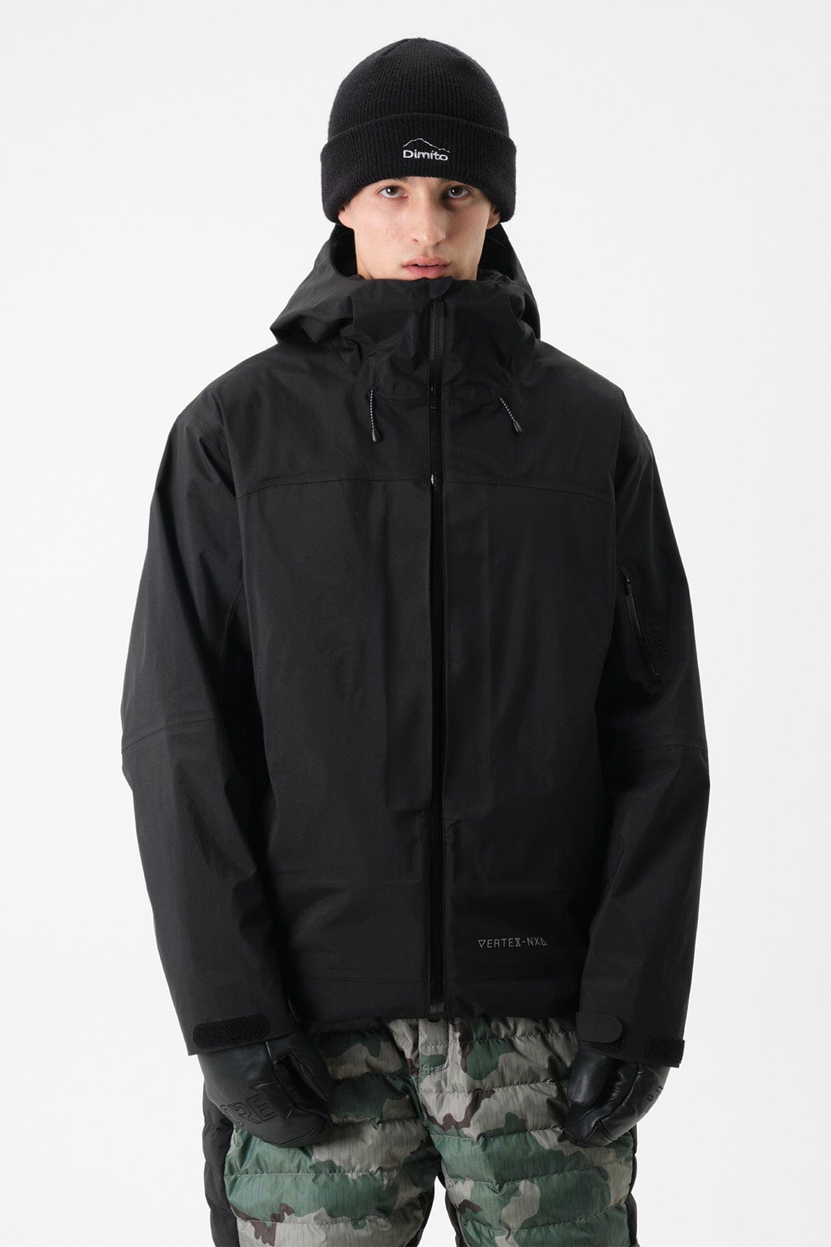 VERT VTX STORAGE 2L JACKET BLACK